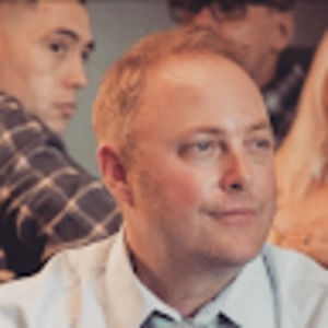 Meet your Posher, Eric